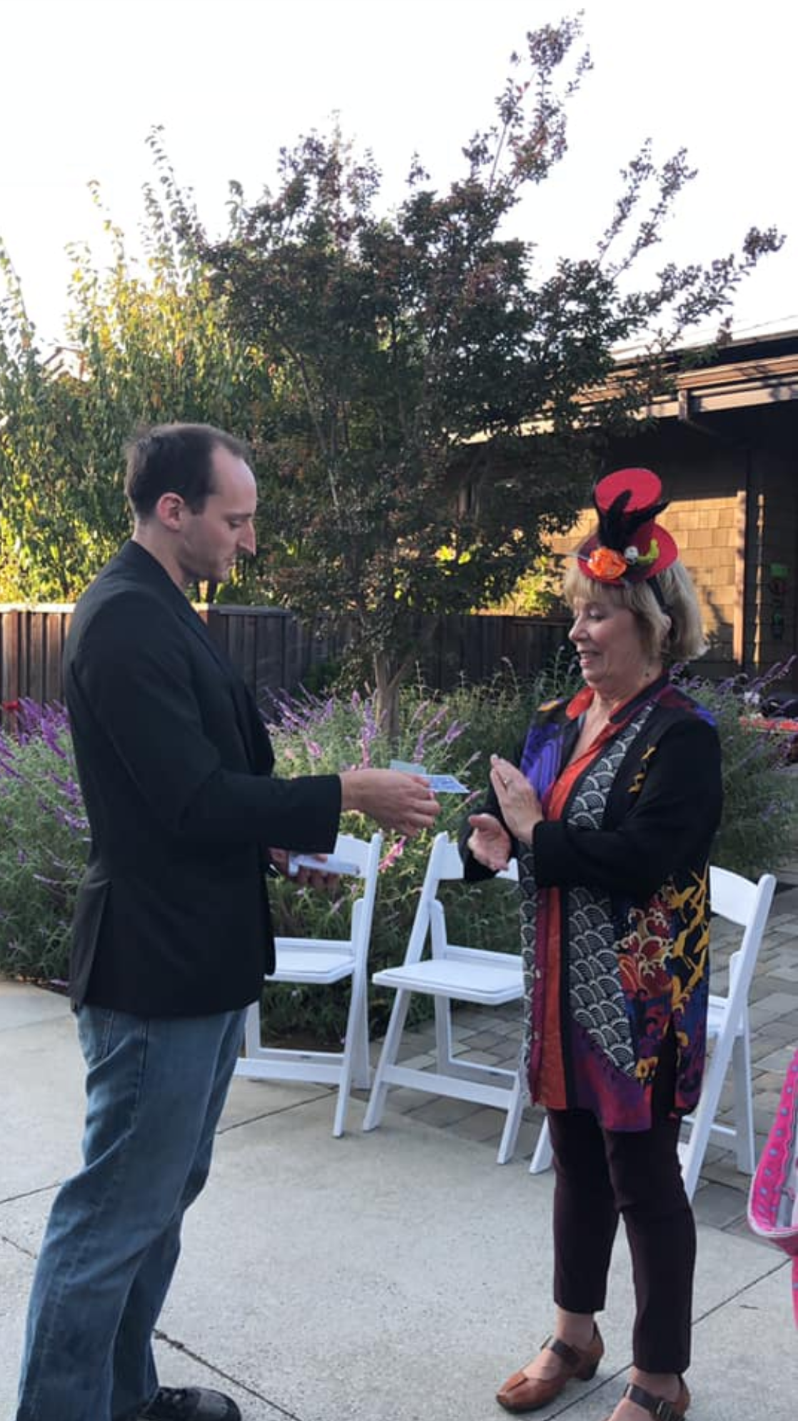 Magic Mitch entertaining guests